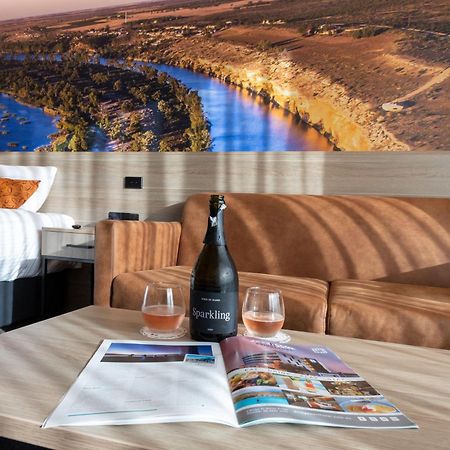 Bridgeport Hotel Маррі-Брідж Екстер'єр фото